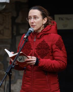 Dr. Meta Frank bere Prešernove pesmi